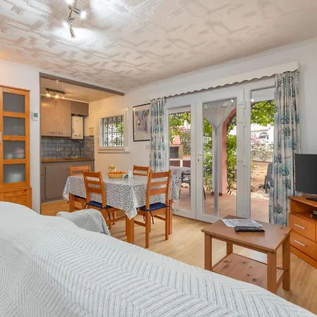 Holiday home Giovanni L'Escala